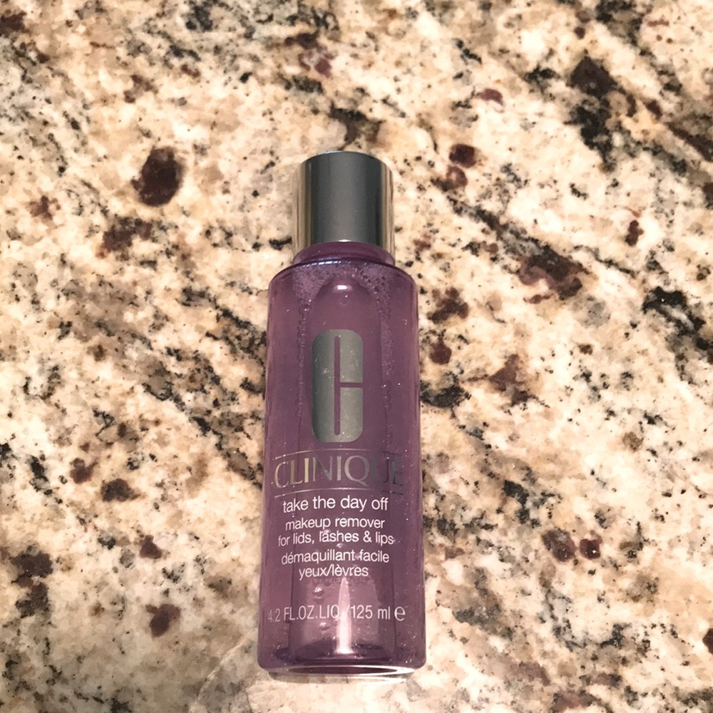 Clinique • Take the Day Off Makeup Remover